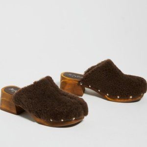 Matisse Stockholm Shearling Clogs